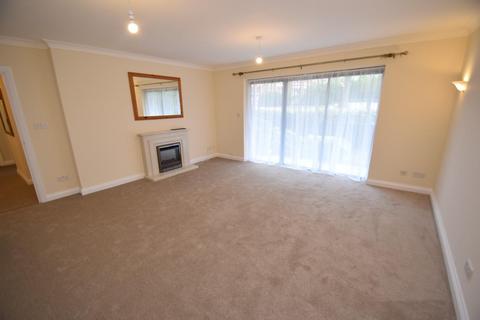 3 bedroom flat for sale, 2 Grassington Road, Eastbourne BN20
