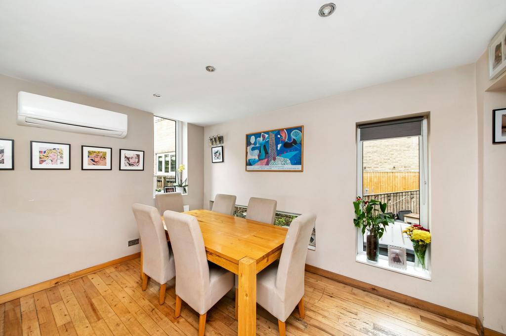 Living dining room