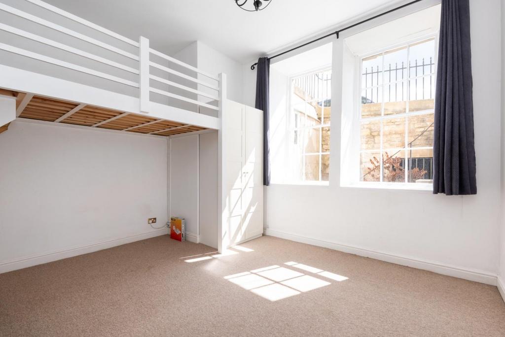 Flat 2, 2, Marlborough Buildings, Bath, BA1 2 LX-6.