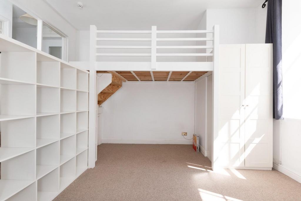 Flat 2, 2, Marlborough Buildings, Bath, BA1 2 LX-9.