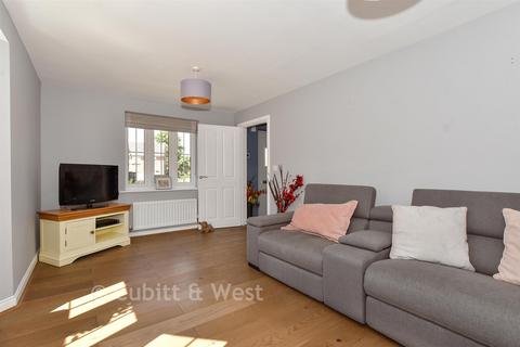 3 bedroom detached house for sale, Hewitts Road, Cranleigh GU6