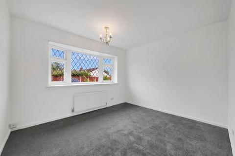 3 Apse Close, Wombourne, Wolverhampton, WV5 8BW