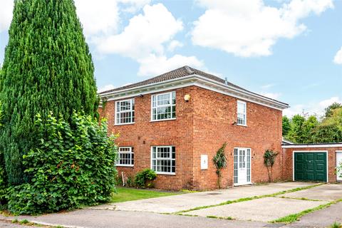 4 bedroom link detached house for sale, Williams Way, Longwick, Princes Risborough, Buckinghamshire, HP27