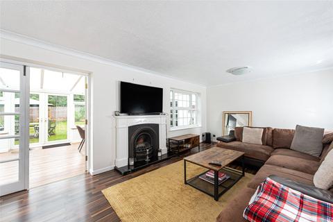 4 bedroom link detached house for sale, Williams Way, Longwick, Princes Risborough, Buckinghamshire, HP27