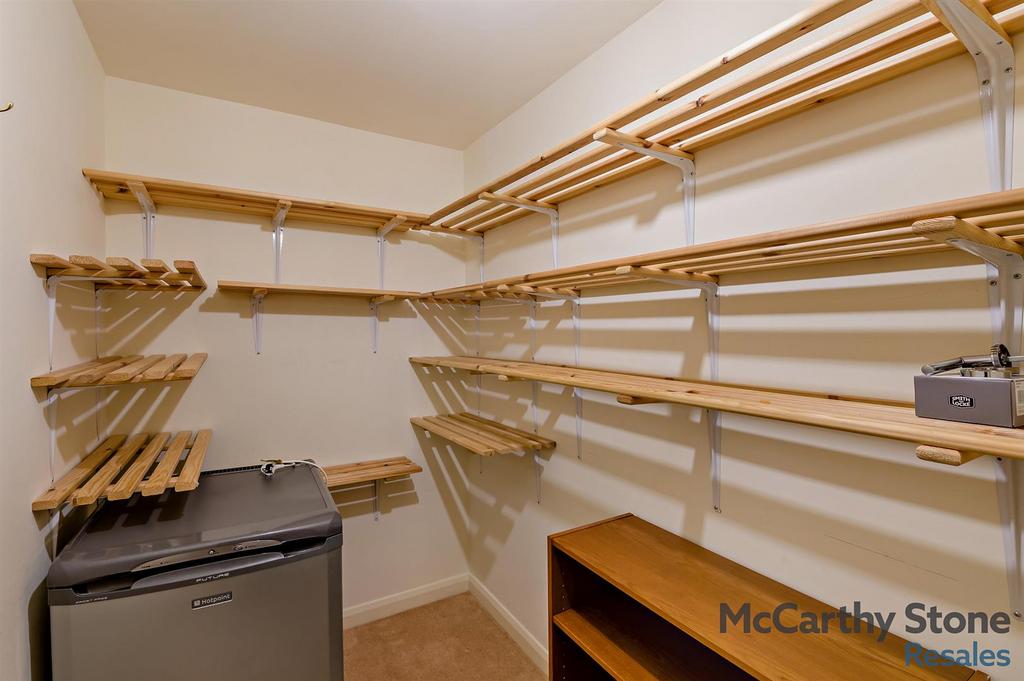 8667555-interior04-800.jpg