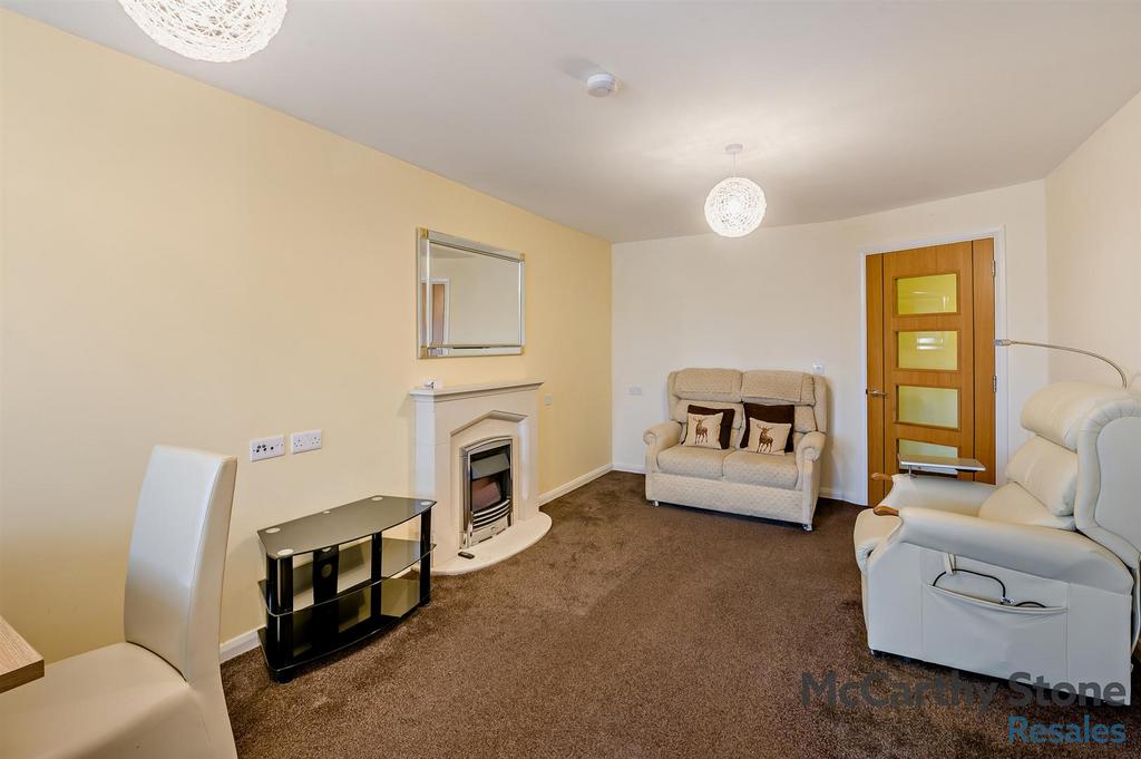 8667555-interior16-800.jpg