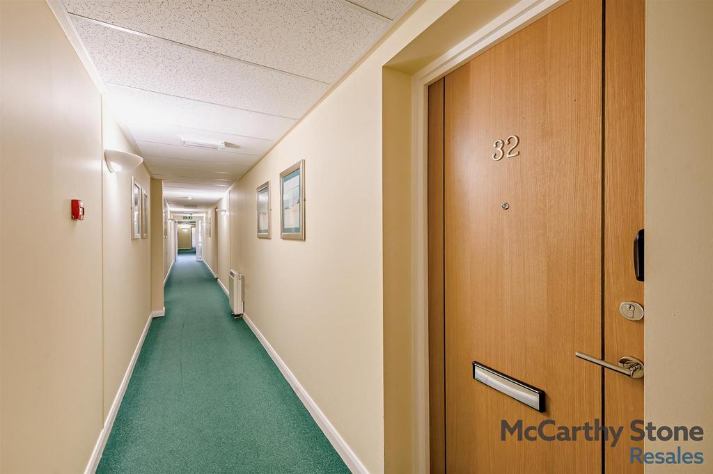 8667555-interior20-800.jpg