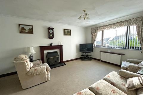 undefined, Gwarth An Drae, Helston TR13