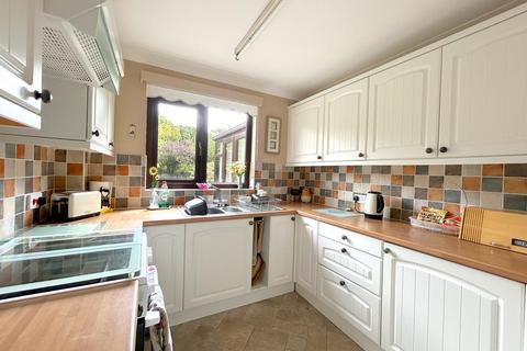 undefined, Gwarth An Drae, Helston TR13