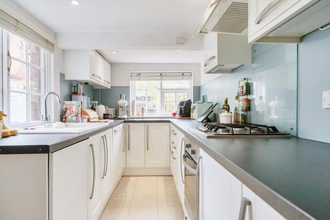3 bedroom terraced house for sale, Aylesbury,  Buckinghamshire,  HP20