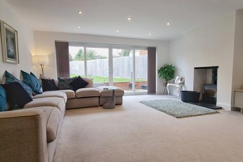 6 bedroom detached house for sale, High Street, Gravenhurst, Bedfordshire, MK45
