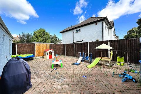 43 Holmcroft Way, Bromley, BR2 8AD