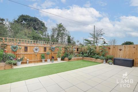 2 bedroom detached bungalow for sale, Parkgate Corner, Little Clacton CO16