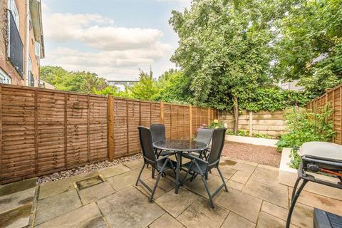 4 bedroom house for sale, Crosslet Vale, London SE10