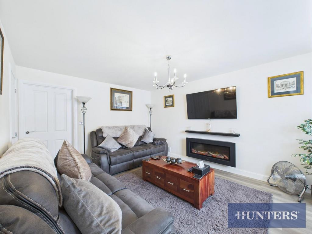 CAM05333 G0-PR0189-STILL013.jpg