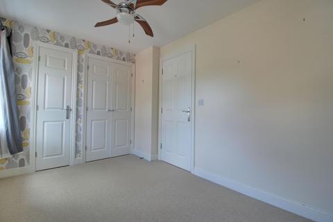 39 Dowland Close, Swindon, SN25 2GD