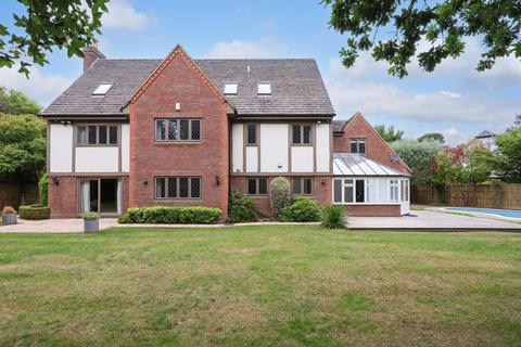 undefined, Fairfield Park, Cobham, Surrey, KT11