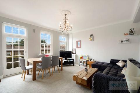 3 bedroom apartment for sale, Brampton Court, Brampton Grove