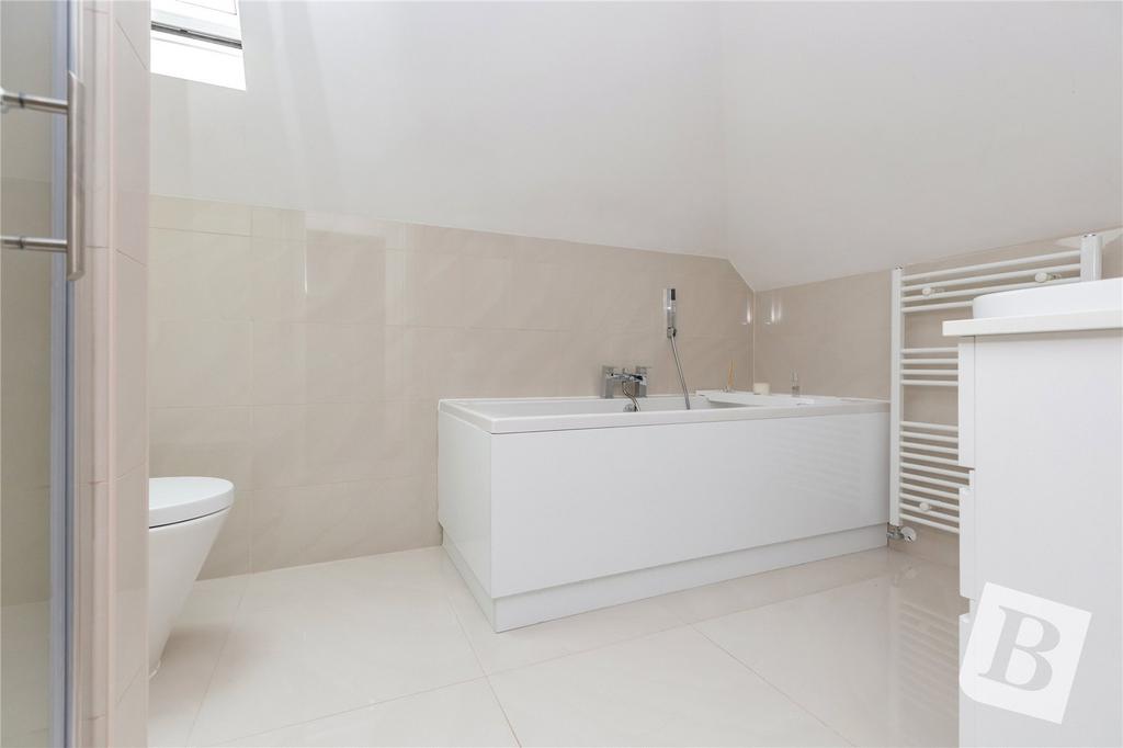 Principal Bathroom