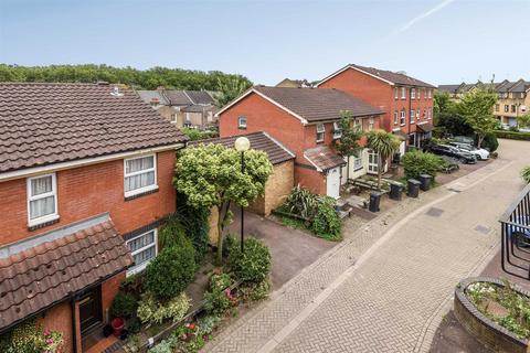 46 Greenland Mews, Deptford, London, SE8 5JW
