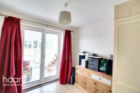 9 Arnsby Crescent, Moulton, Northampton, NN3 7SL