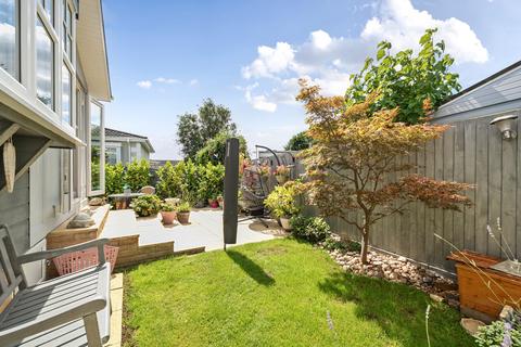 2 bedroom bungalow for sale, Takeley Park, Takeley CM22