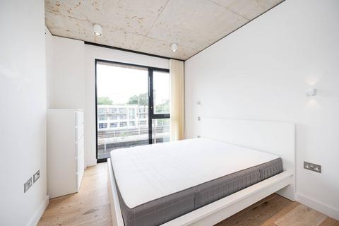 2 bedroom flat for sale, Mentmore Terrace, London Fields, London, E8