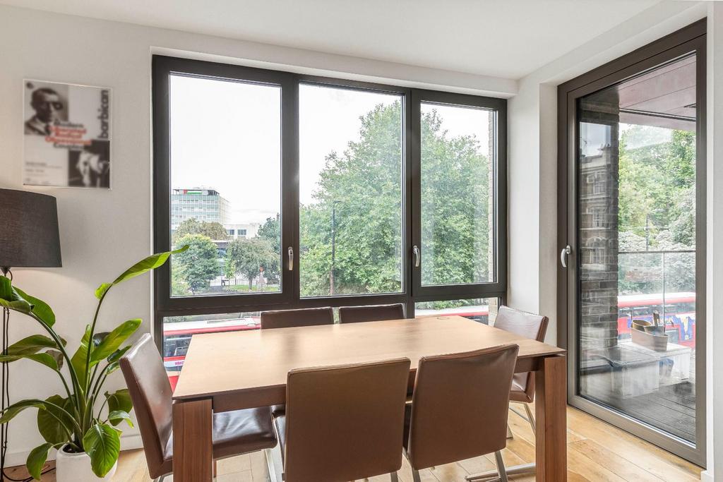 5 59982.jpg