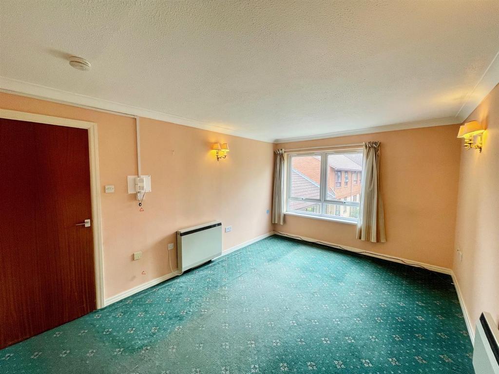 Lounge 2.jpg
