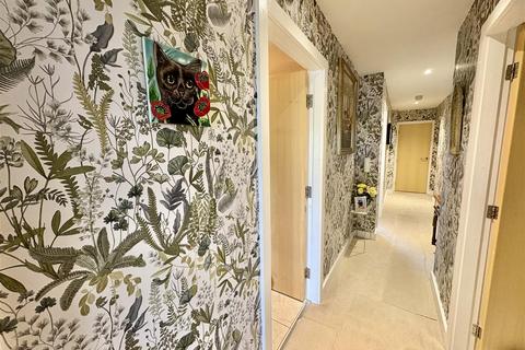 2 bedroom apartment for sale, Heathfield Grange, Elland Lane, Elland
