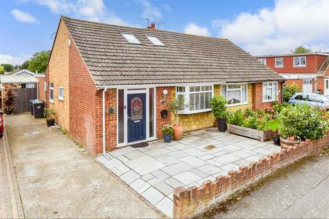 3 bedroom chalet for sale, Stour Valley Close, Upstreet, Canterbury, Kent