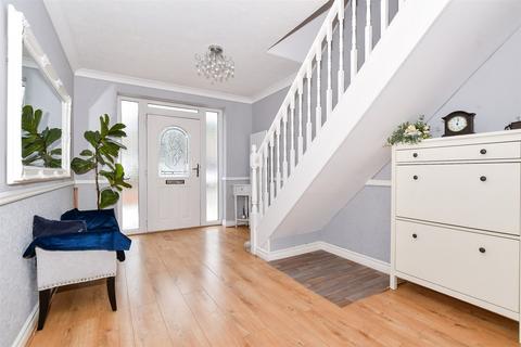 3 bedroom chalet for sale, Stour Valley Close, Upstreet, Canterbury, Kent