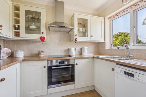 2 bedroom retirement property for sale, Bedford Road, Hitchin, SG5
