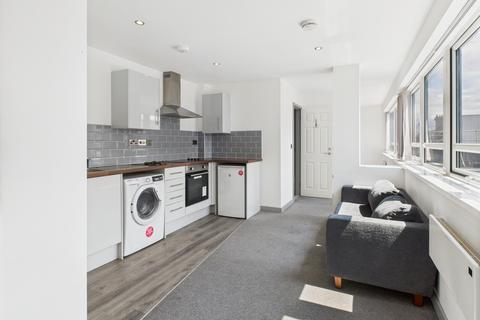 1 bedroom apartment for sale, Tivoli House, South Street, Hull, HU1 3AX