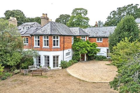 4 bedroom house for sale, Lyndhurst Road, Christchurch, Dorset, BH23
