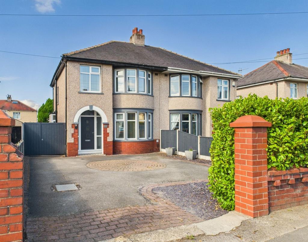 Welcome to Torrisholme Road