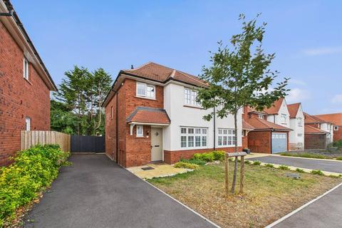 4 Wadley Close, Gloucester, GL1 3FE