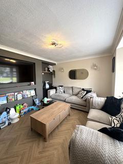 30 Barncroft Gardens, Manchester, M22 8LZ