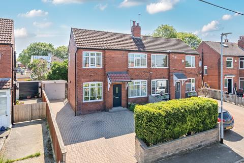 26 Carrholm View, Leeds, LS7 2NG