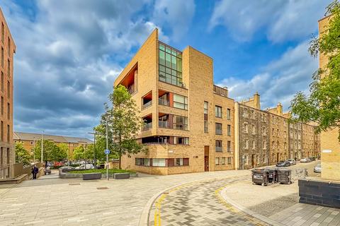 undefined, 1/13 McEwan Square, Fountainbridge, Edinburgh, EH3