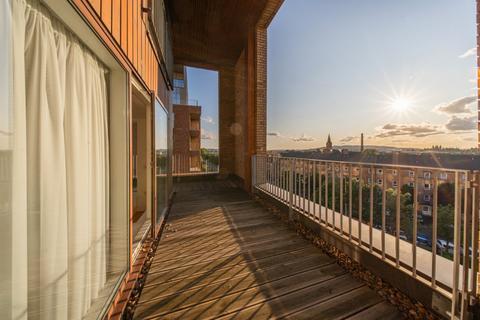2 bedroom duplex for sale, 1/13 McEwan Square, Fountainbridge, Edinburgh, EH3