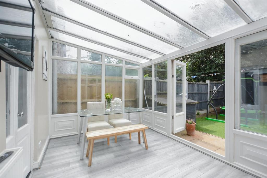 Conservatory 1.jpeg
