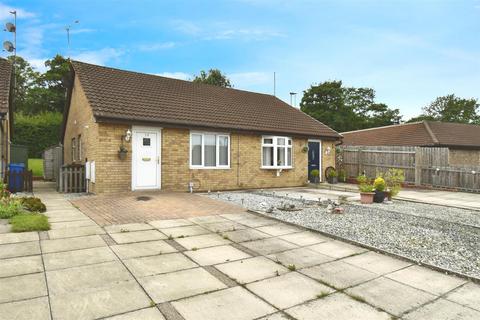 2 bedroom semi-detached bungalow for sale, Sutton Court, Howdale Road, Hull