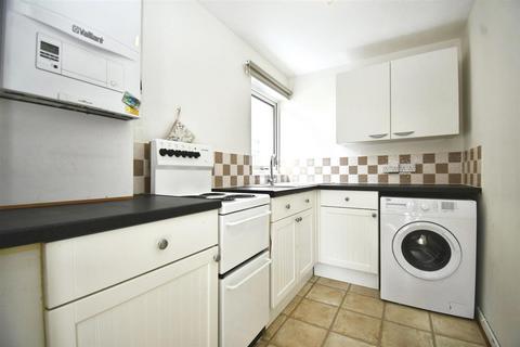 2 bedroom semi-detached bungalow for sale, Sutton Court, Howdale Road, Hull