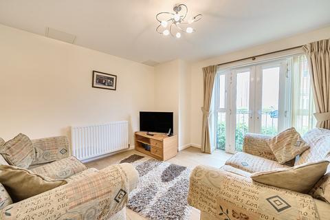 undefined, Stokers Close, Bedfordshire LU5