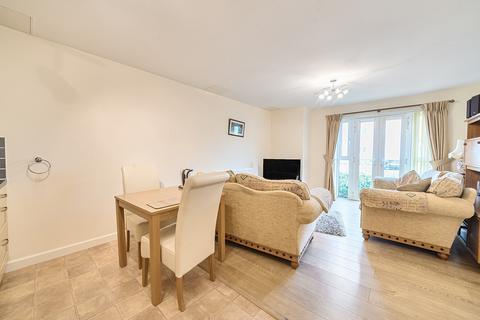 undefined, Stokers Close, Bedfordshire LU5