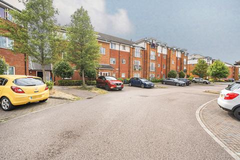 Stokers Close, Bedfordshire LU5