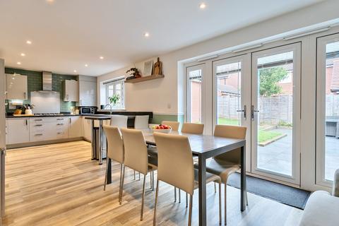 59 Appleby Drive, Botley, Southampton, SO32 2GE