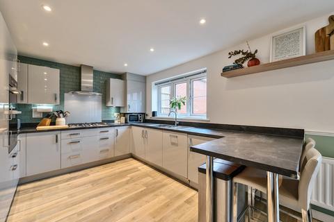 59 Appleby Drive, Botley, Southampton, SO32 2GE