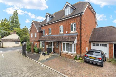 undefined, Marlow Drive, Hailsham